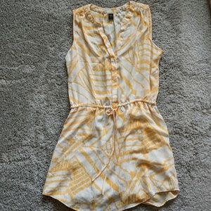 Gap yellow and white shirtdress